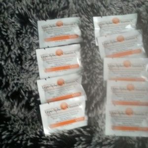 Lypo-spheric vitamin c packets